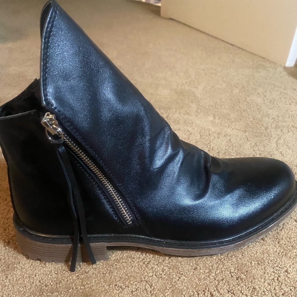Women’s Leather Ankle Boots New Without Box European 41